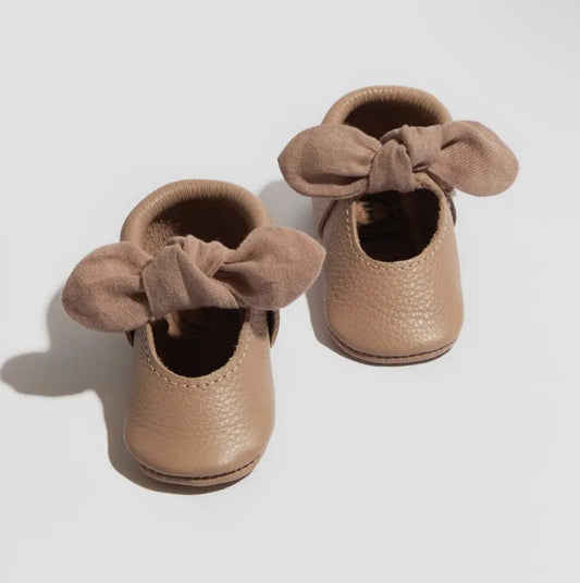 Freshly Picked Rosewood Knotted Bow Shoe