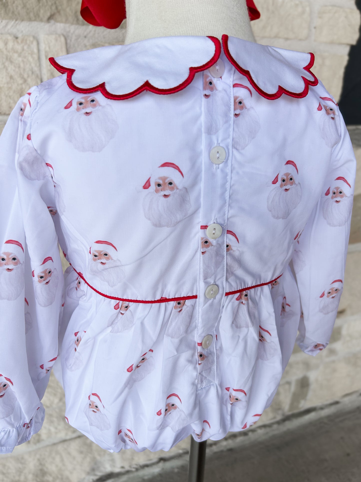 Hamner Hill Sleigh Bells Scalloped Collar Bubble