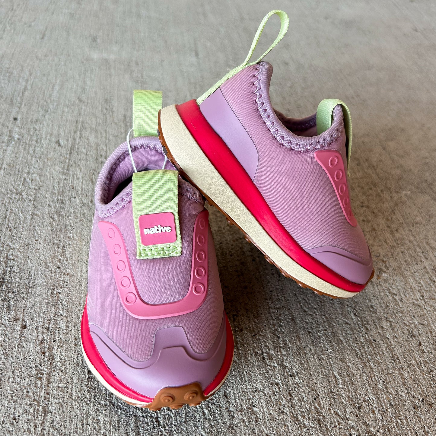 Balos Pink Robbie Dash Natives