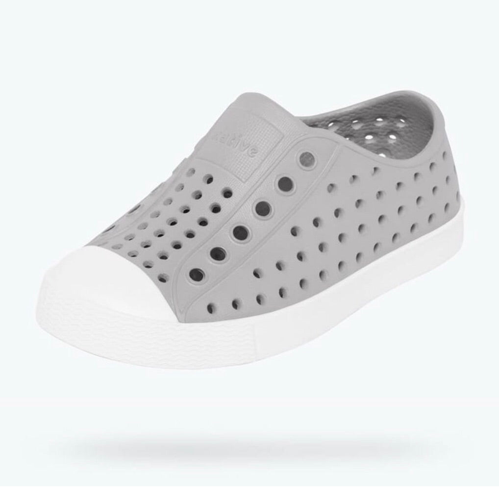 Pigeon Grey Jefferson Natives