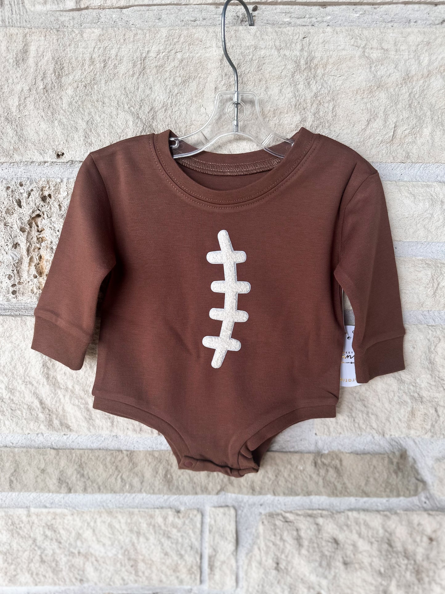 Sweet Wink Football Lace Bubble