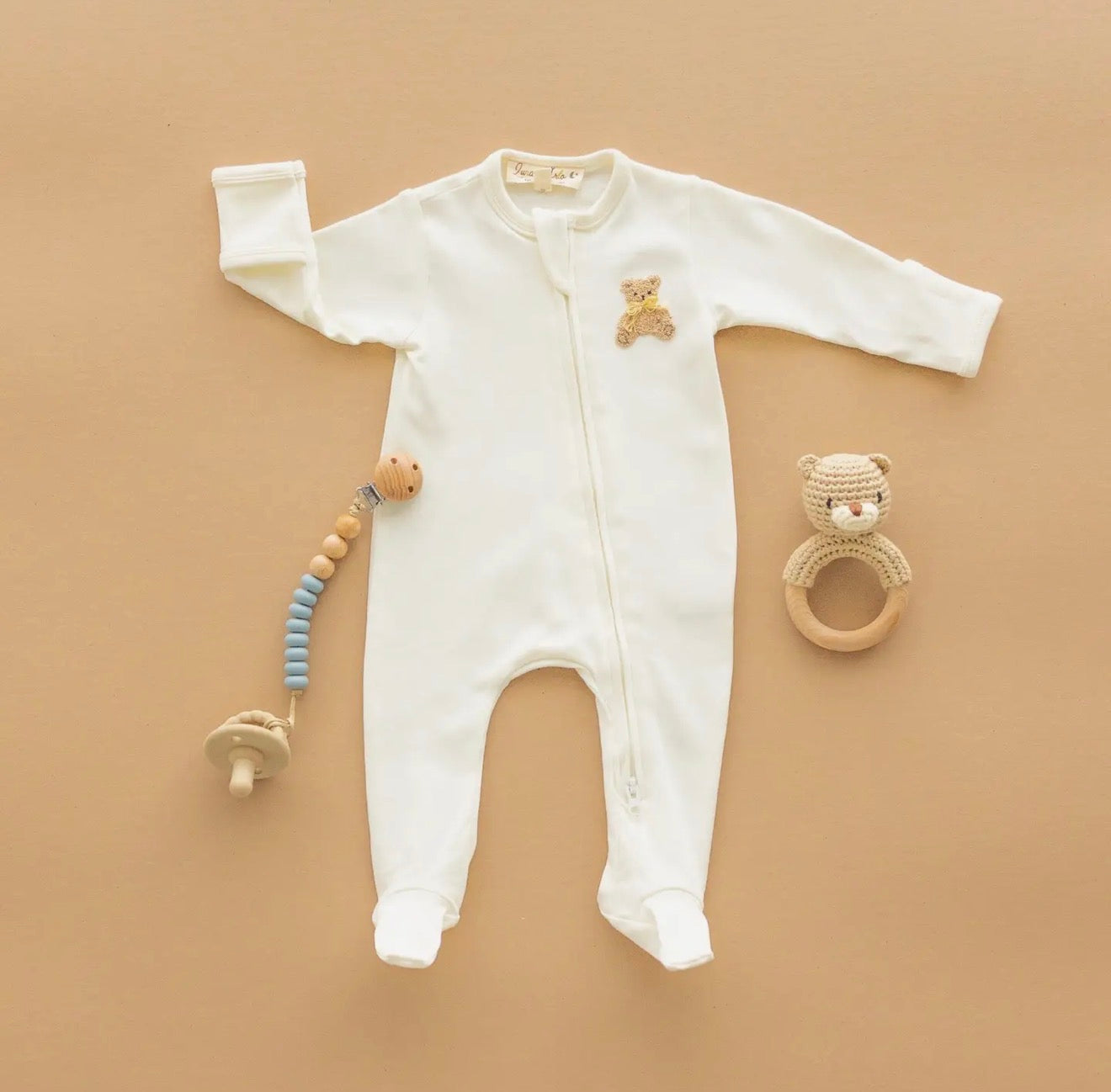 Magnolia Baby Ivory Bear Hugs Footie