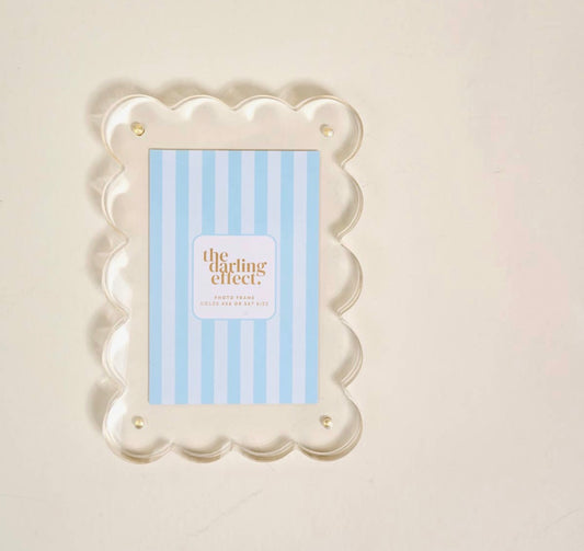 Darling Effect Clear Rectangle Scalloped Picture Frame