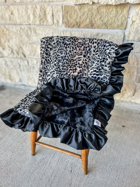 Rockin Royalty Cheetah + Black Blanket