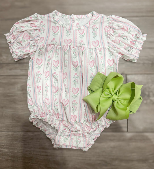 Hamner Hill Floral Heart Bubble