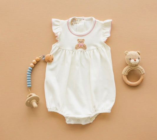 Magnolia Baby Ivory Bear Hugs Bubble