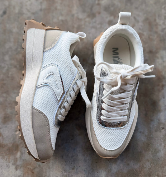 Mia Oatmeal Sneaker